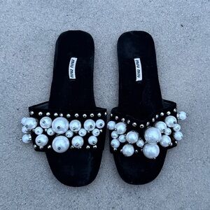 MIUMIU slippers